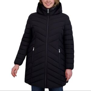 DKNY Women's Black Hooded Puffer Coat XL